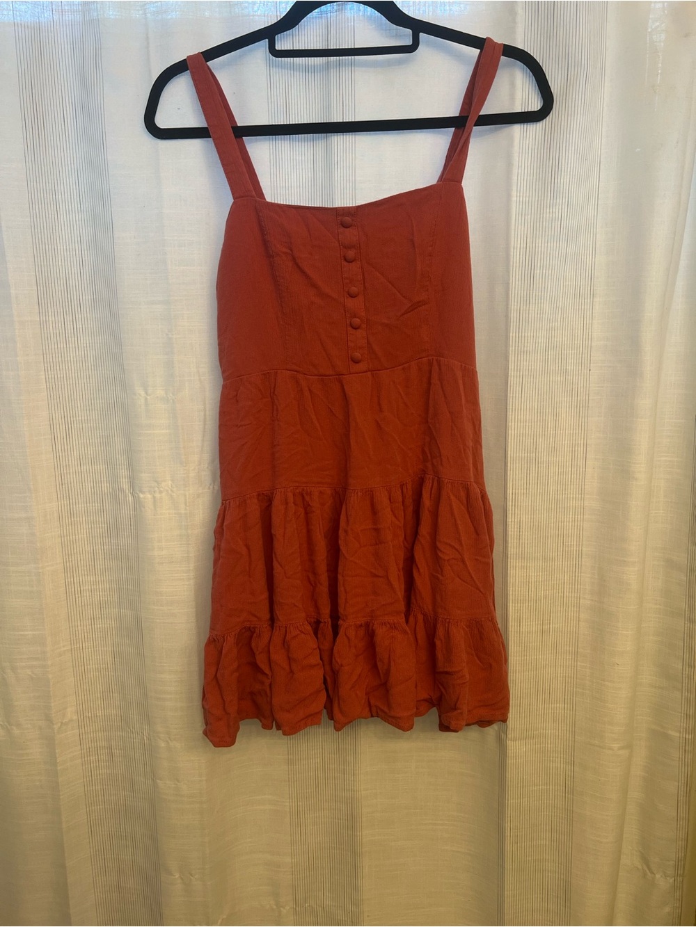 Gorgeous burnt pink cottagecore dress with the cutest buttons!